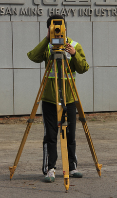 工程測量在祺鵬建設中的關鍵作用與卓越實踐